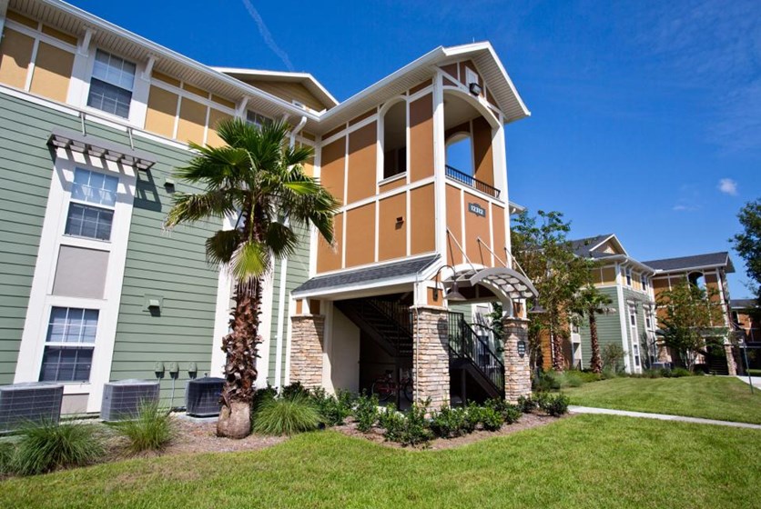 Knights Circle Apartments UCF Orlando